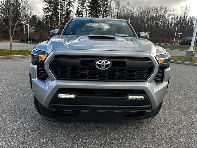 2024 Toyota Tacoma 4WD TRD Sport Hybrid