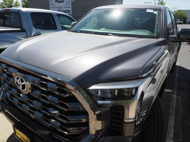 2024 Toyota Tundra Platinum