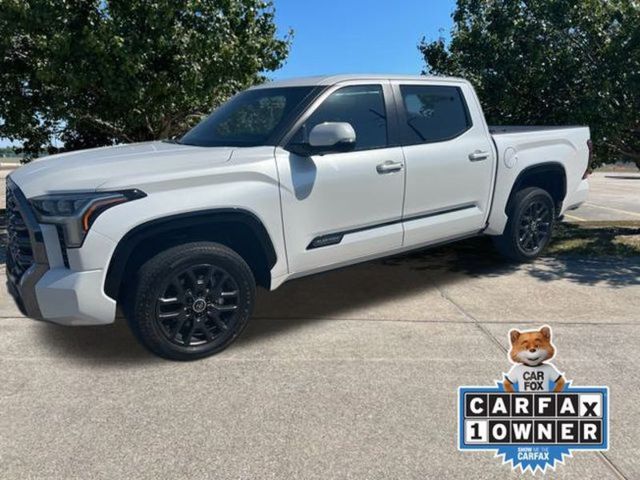 2024 Toyota Tundra Platinum