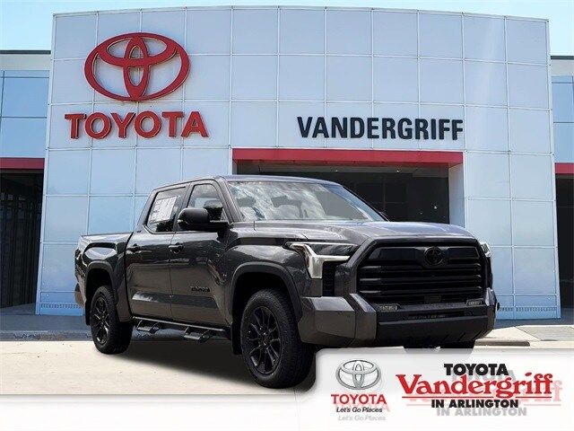 2024 Toyota Tundra SR5