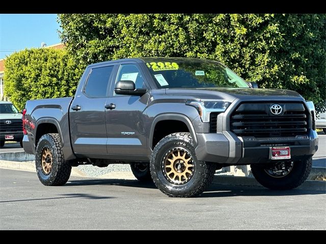 2024 Toyota Tundra SR5