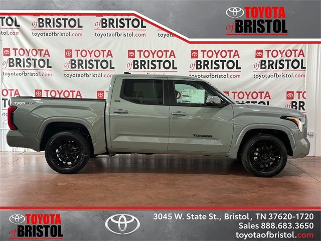 2024 Toyota Tundra SR5