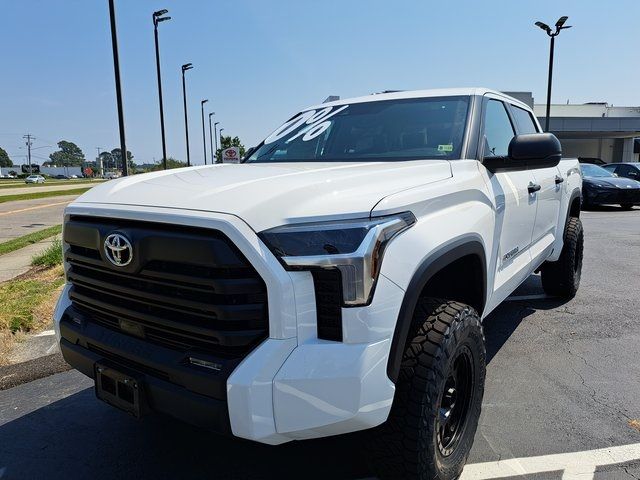 2024 Toyota Tundra SR5