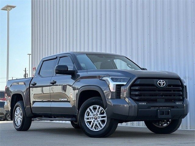 2024 Toyota Tundra SR5