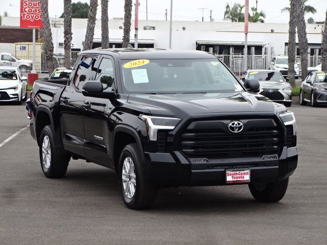 2024 Toyota Tundra SR5