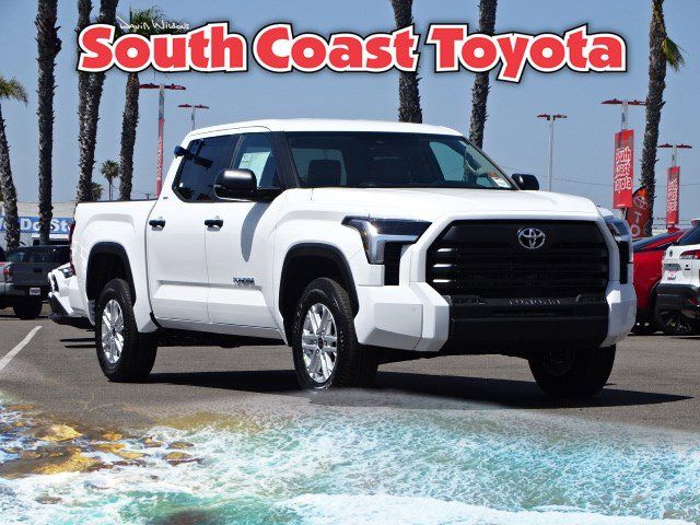 2024 Toyota Tundra SR5