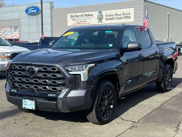 2024 Toyota Tundra Platinum