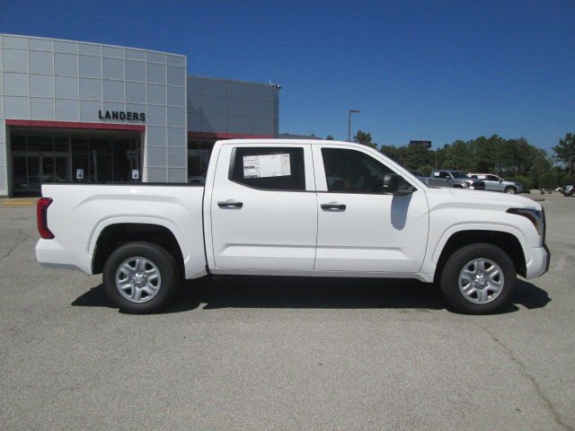 2024 Toyota Tundra SR