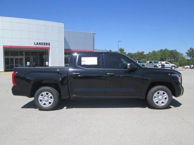 2024 Toyota Tundra SR