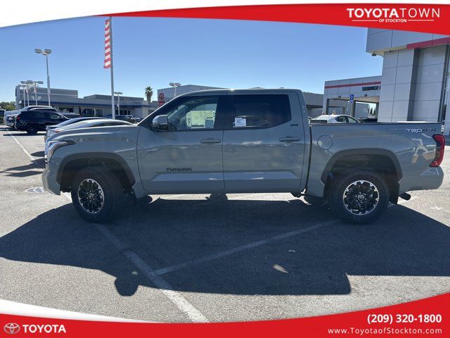 2024 Toyota Tundra SR5