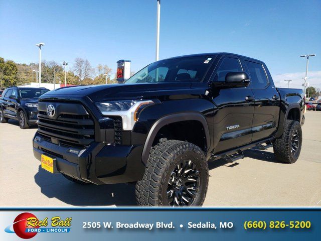 2024 Toyota Tundra SR5