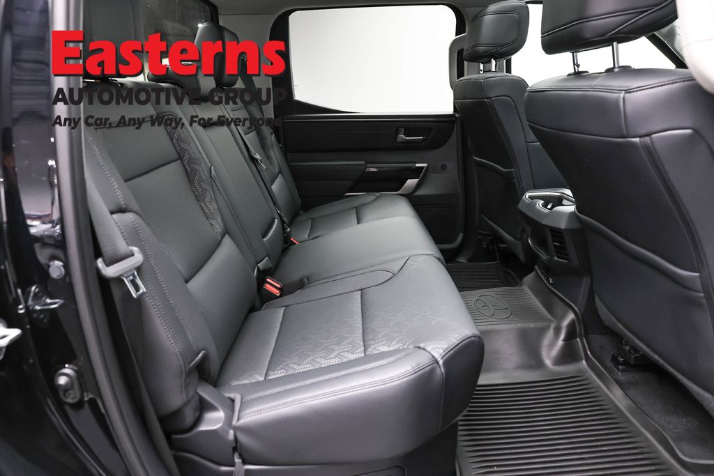 2024 Toyota Tundra Limited - Photo 45