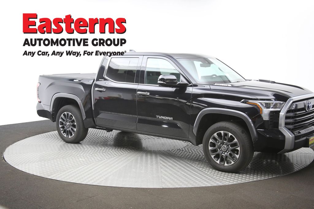 2024 Toyota Tundra Limited - Photo 15