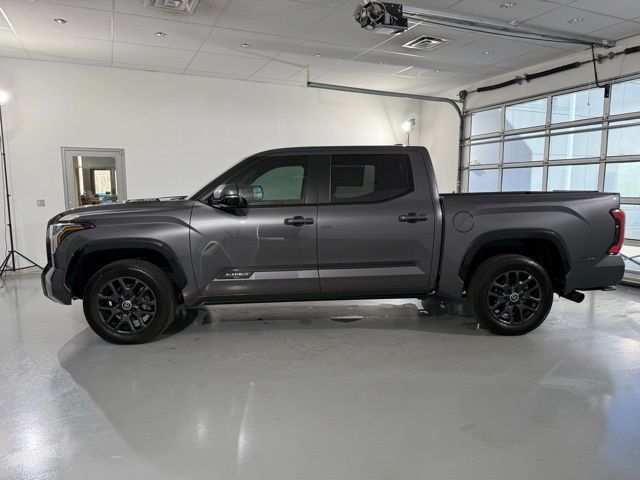 2024 Toyota Tundra 4WD Platinum Hybrid