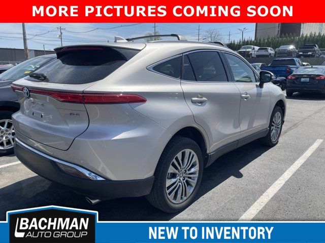 2024 Toyota Venza 