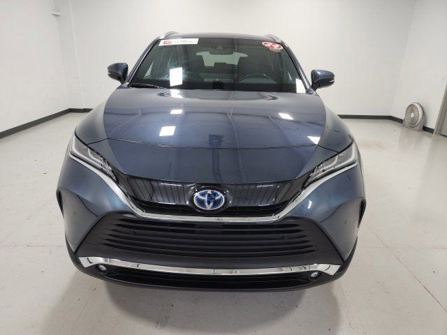 2024 Toyota Venza LE