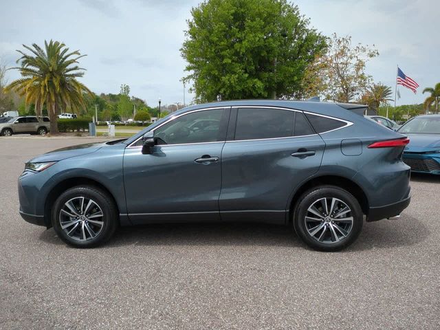 2024 Toyota Venza LE