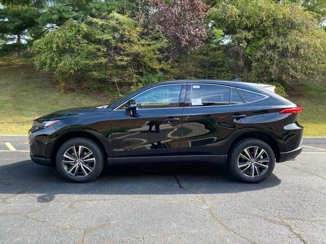 2024 Toyota Venza LE