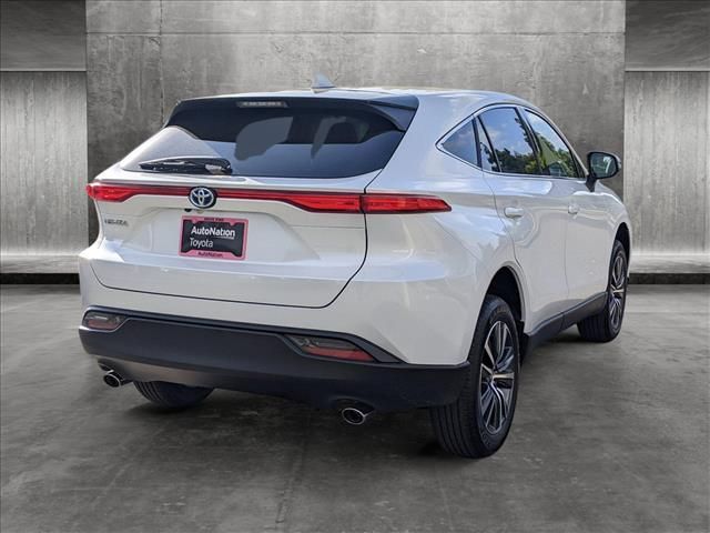 2024 Toyota Venza LE