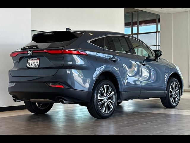 2024 Toyota Venza LE