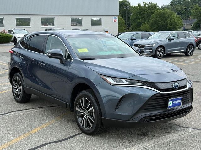 2024 Toyota Venza LE