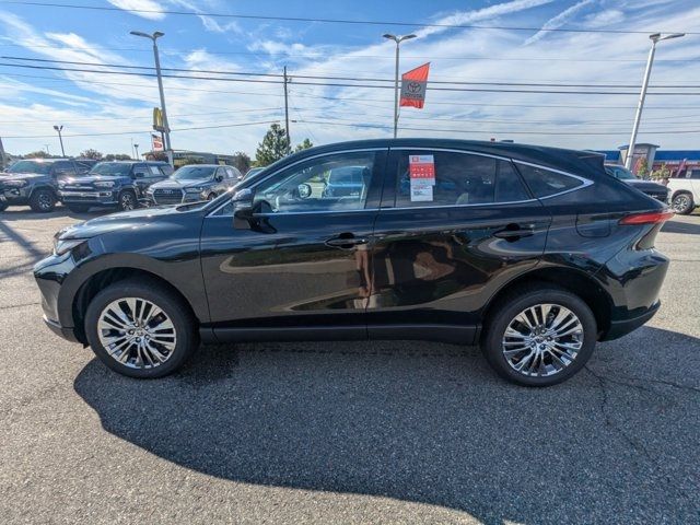 2024 Toyota Venza LE
