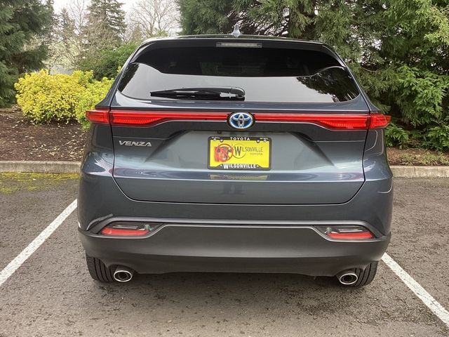 2024 Toyota Venza LE