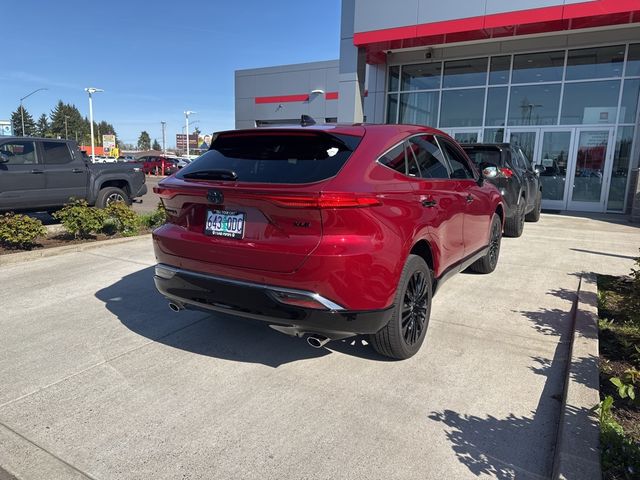 2024 Toyota Venza LE