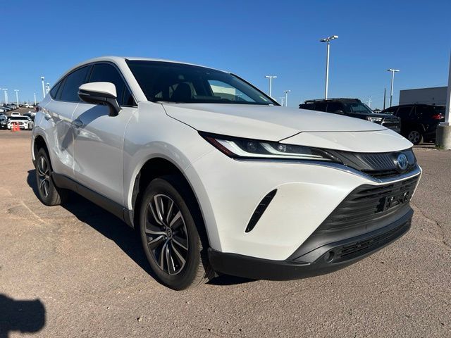 2024 Toyota Venza LE