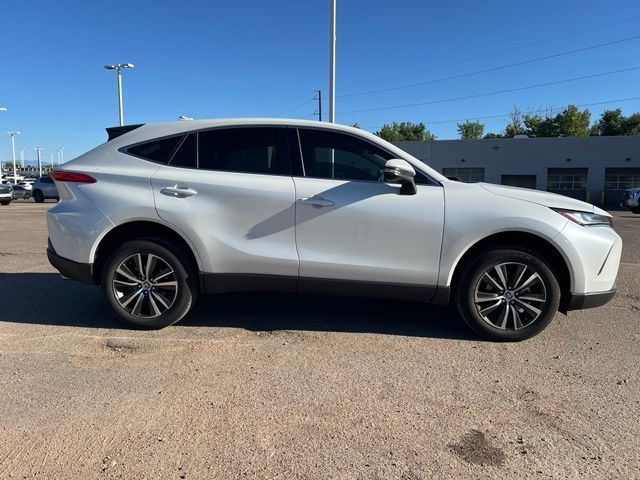 2024 Toyota Venza LE