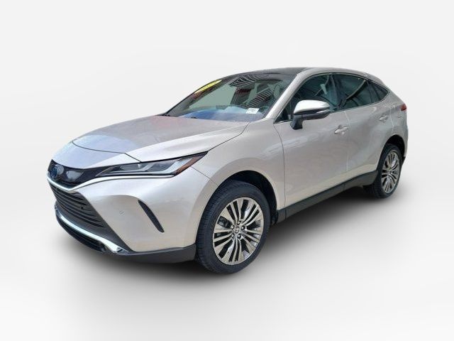 2024 Toyota Venza LE