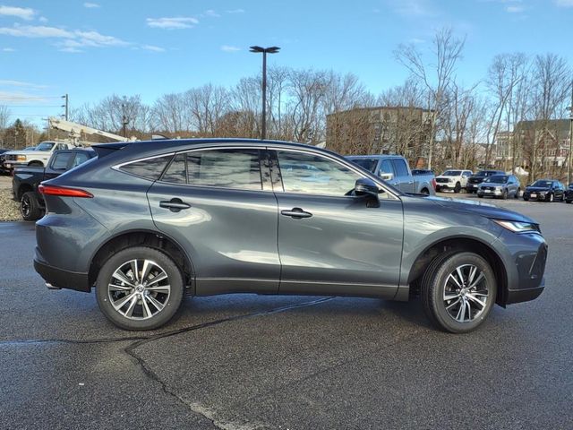 2024 Toyota Venza LE