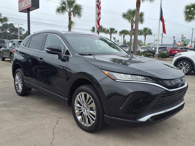 2024 Toyota Venza LE