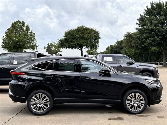 2024 Toyota Venza XLE