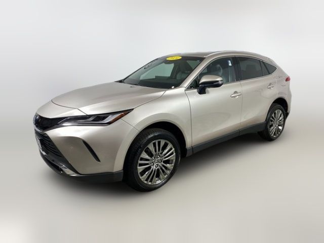 2024 Toyota Venza XLE