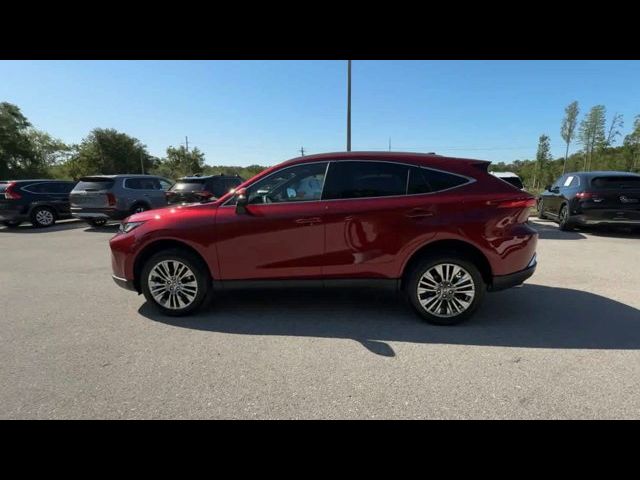 2024 Toyota Venza XLE