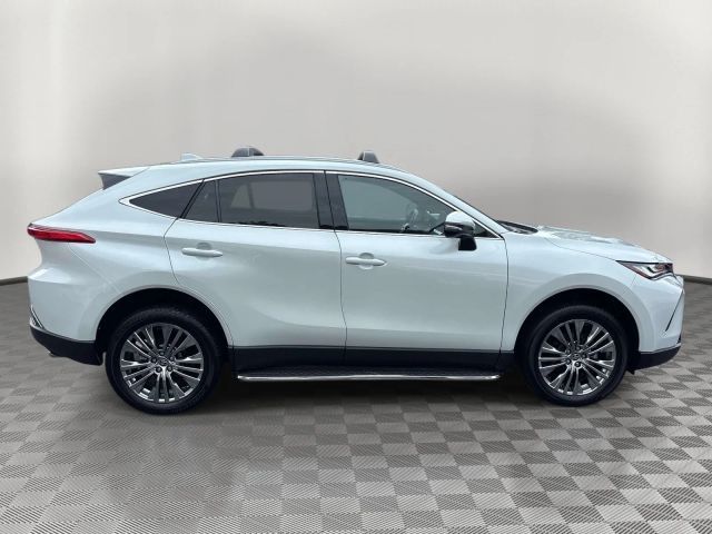 2024 Toyota Venza XLE