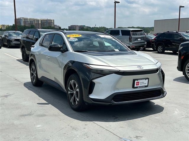 2024 Toyota bZ4X XLE