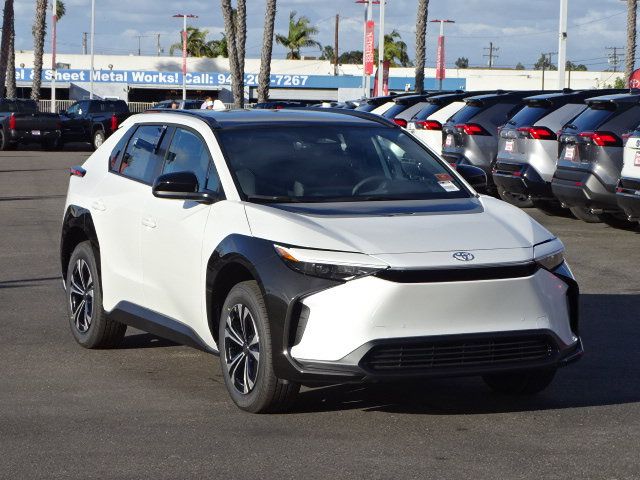 2024 Toyota bZ4X XLE