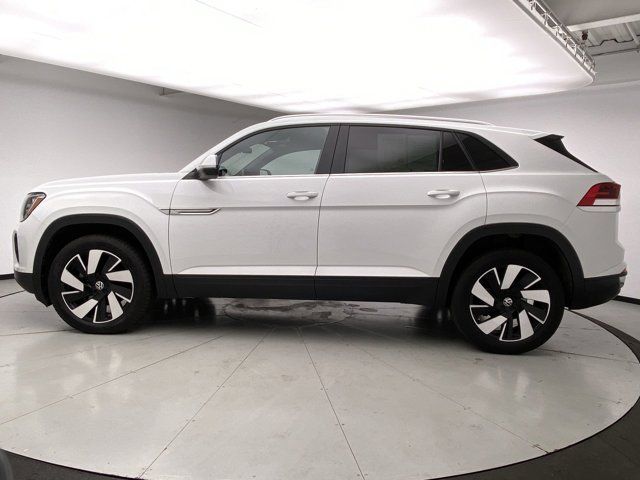 2024 Volkswagen Atlas Cross Sport 2.0T SE Technology