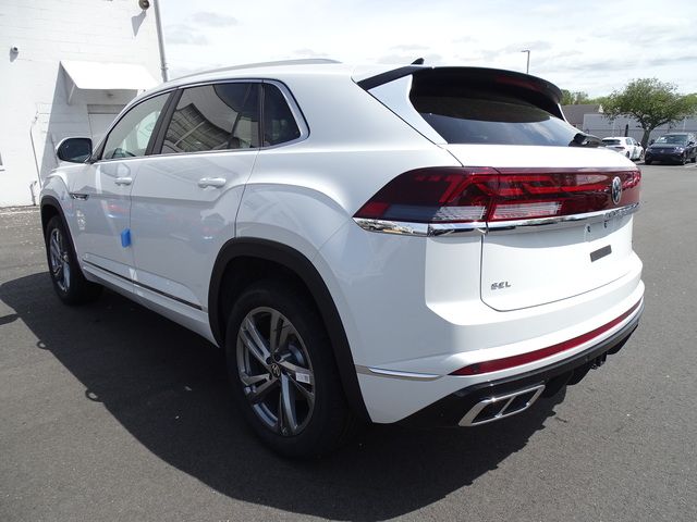 2024 Volkswagen Atlas Cross Sport 2.0T SEL R-Line