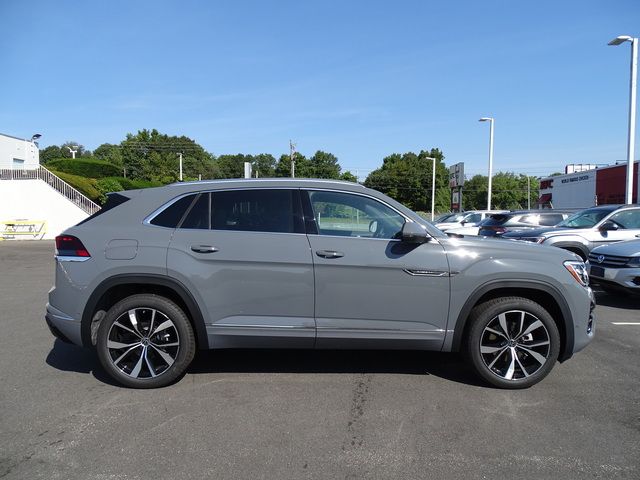 2024 Volkswagen Atlas Cross Sport 2.0T SEL Premium R-Line