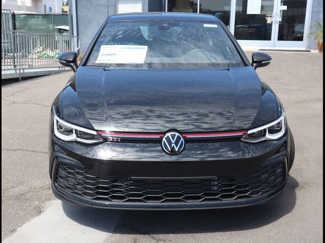 2024 Volkswagen Golf GTI SE