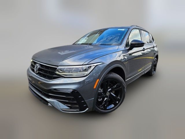 2024 Volkswagen Tiguan SE R-Line Black