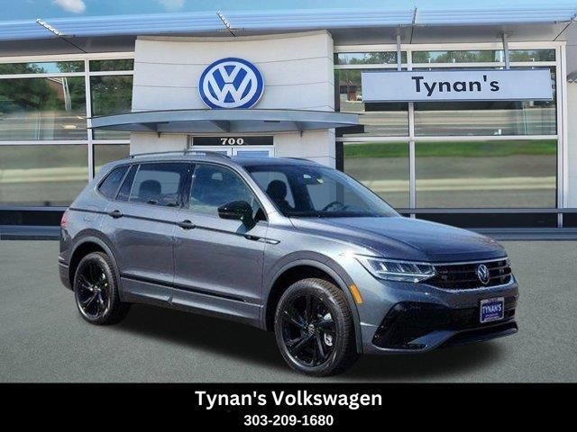 2024 Volkswagen Tiguan SE R-Line Black