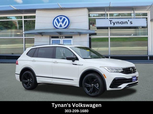 2024 Volkswagen Tiguan SE R-Line Black