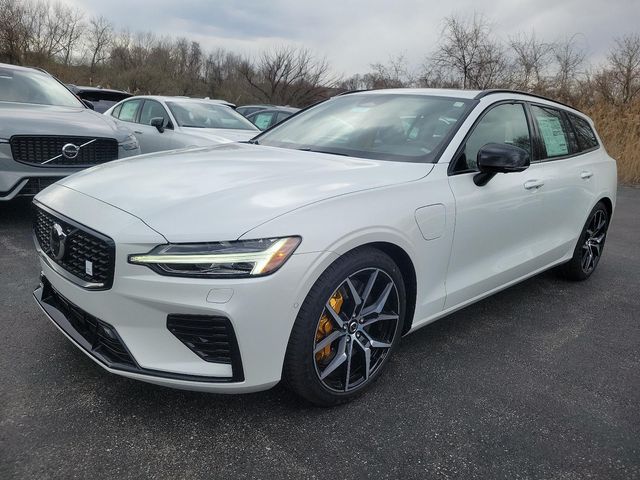 2024 Volvo V60 Recharge Plug-In Hybrid Polestar Engineered