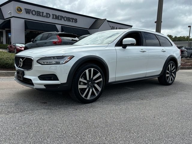 2024 Volvo V90 Cross Country Ultimate