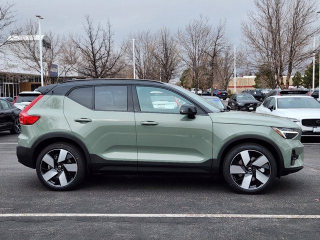 2024 Volvo XC40 Recharge Pure Electric Plus