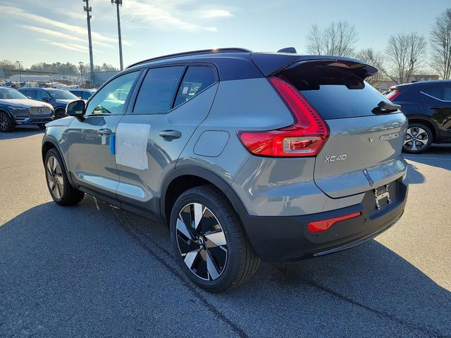 2024 Volvo XC40 Recharge Pure Electric Core